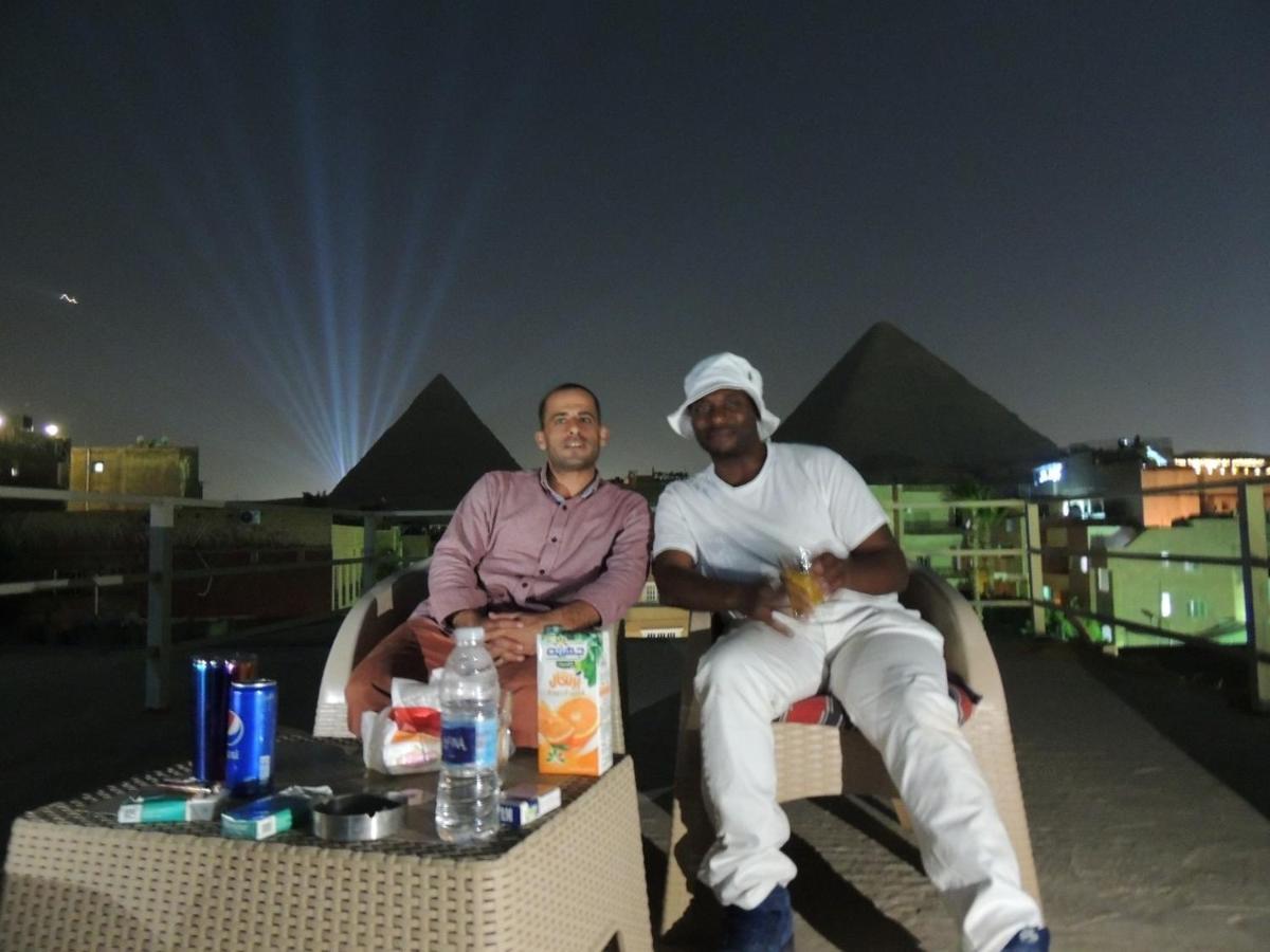 Carpet Alaadein Pyramids View Hotel Kafrat al Jabal Exterior photo