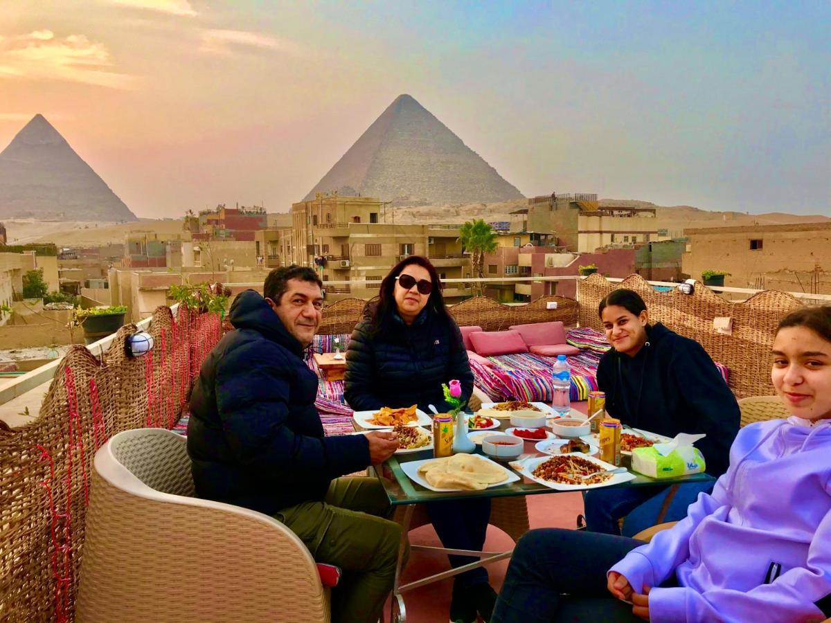 Carpet Alaadein Pyramids View Hotel Kafrat al Jabal Exterior photo